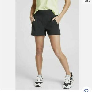 Athleta Trekkie North Shorts